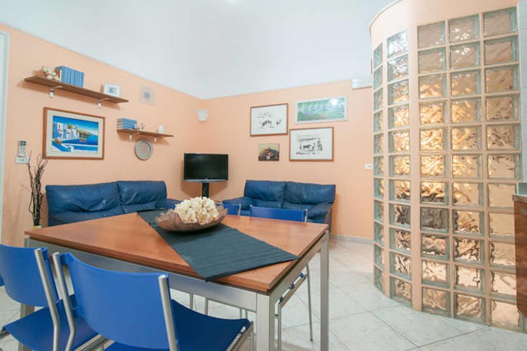 Turenum Apartment Trani Exterior foto